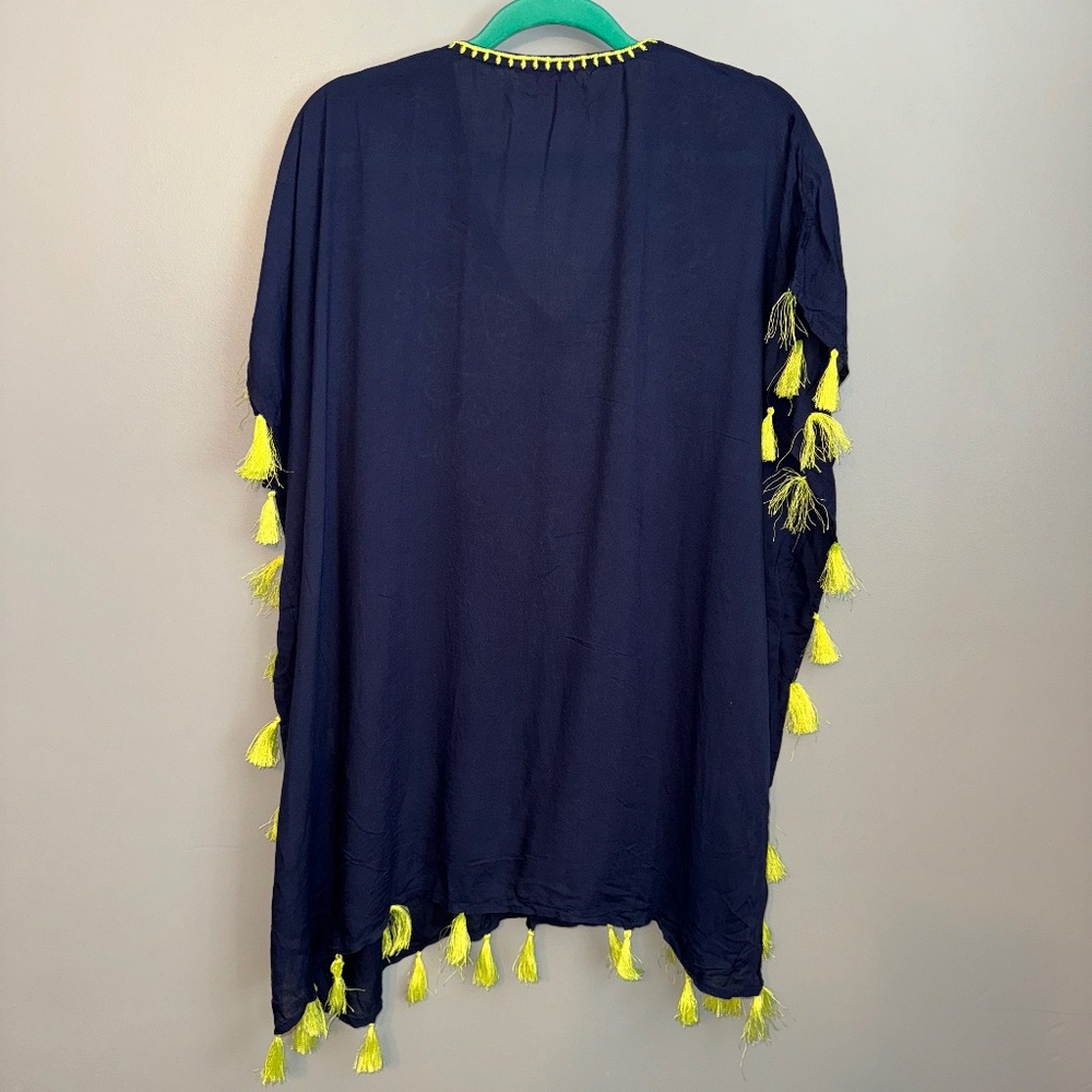 EUC Lilly Pulitzer Castilla Tunic Coverup Navy Lime Green Embroidery S/M - Picture 7 of 7